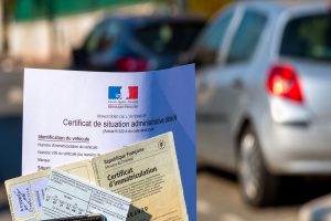 main tenant certificat de situation administrative avec certificat d'immatriculation